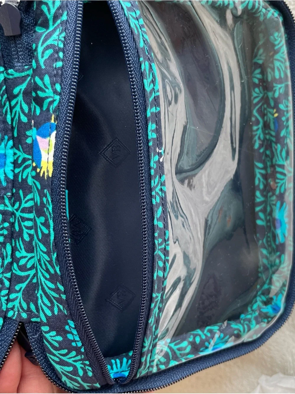 Vera Bradley Iconic Jewelry/Makeup Case Travel Organizer Navy Blue Floral